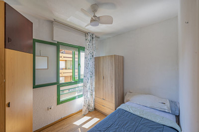 3 Bedroom Middle Floor Apartment in Marbella - Image 4