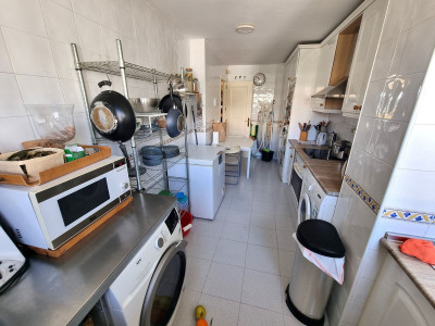 3 Bedroom Top Floor Apartment in Estepona - Image 3