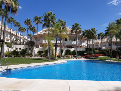 3 Bedroom Townhouse in Las Chapas - Image 1