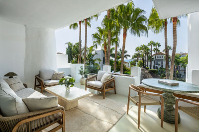 4 Bedroom Penthouse Duplex in The Golden Mile - Image 1