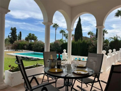 4 Bedroom Detached Villa in Hacienda Las Chapas - Image 2