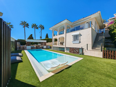 4 Bedroom Detached Villa in Riviera del Sol - Image 3