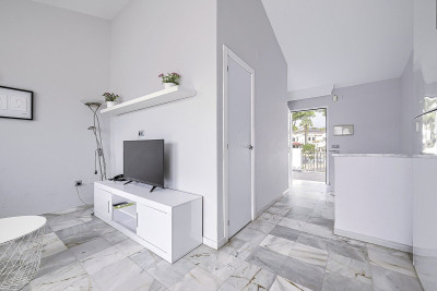 2 Bedroom Townhouse in Reserva de Marbella - Image 5