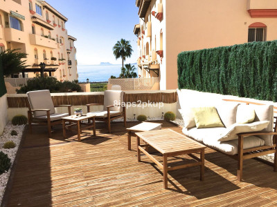 1 Bedroom Ground Floor Apartment in Estepona - Image 1