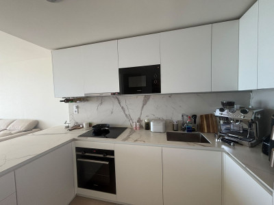 3 Bedroom Top Floor Apartment in Benalmadena - Image 5