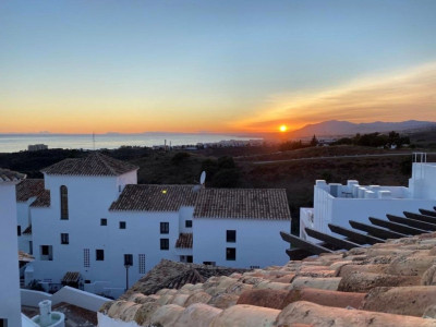4 Bedroom Penthouse in Altos de los Monteros - Image 1