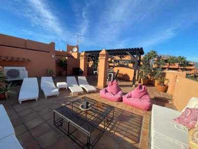 3 Bedroom Penthouse in Estepona - Image 3