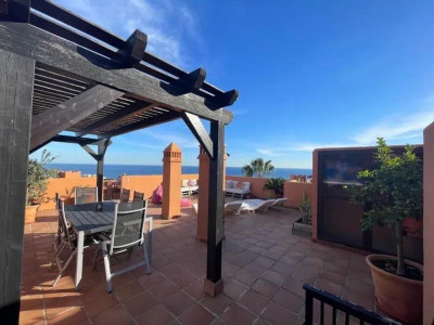 3 Bedroom Penthouse in Estepona - Image 5