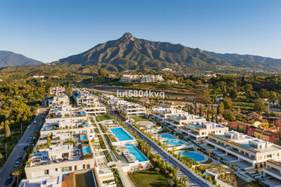 4 Bedroom Ground Floor Apartment in The Golden Mile