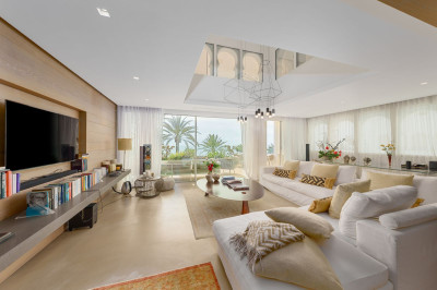 3 Bedroom Penthouse in The Golden Mile - Image 4