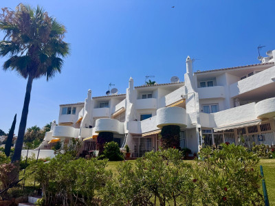 2 Bedroom Ground Floor Apartment in Calahonda - Image 1