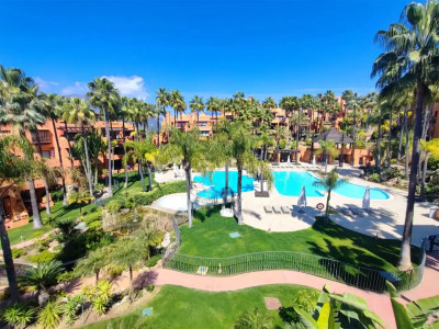 2 Bedroom Penthouse Duplex in Nueva Andalucía
