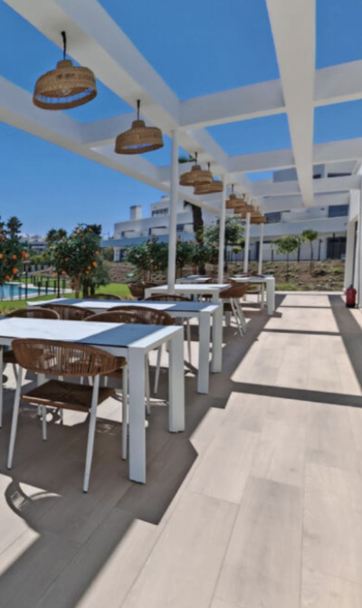 2 Bedroom Middle Floor Apartment in Cancelada