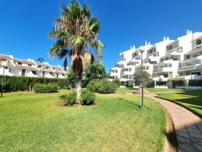 3 Bedroom Middle Floor Apartment in Calahonda