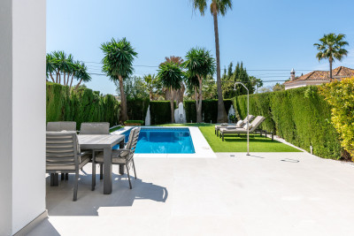 4 Bedroom Detached Villa in Bel Air - Image 4