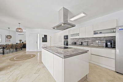 5 Bedroom Detached Villa in Mijas Costa - Image 5