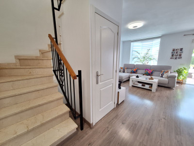 3 Bedroom Townhouse in Estepona - Image 5