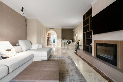 3 Bedroom Ground Floor Apartment in The Golden Mile