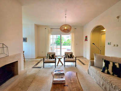 3 Bedroom Ground Floor Apartment in Nueva Andalucía - Image 4