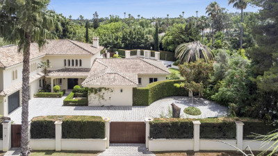 7 Bedroom Detached Villa in Sotogrande Costa - Image 3