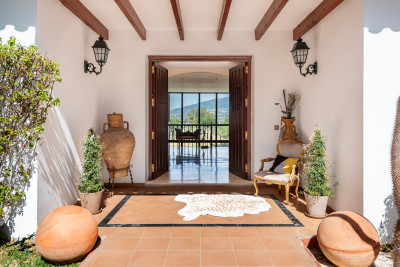 4 Bedroom Detached Villa in La Cala Golf - Image 2