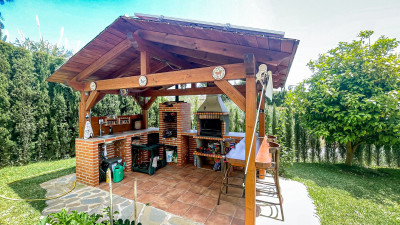 6 Bedroom Detached Villa in El Rosario - Image 4