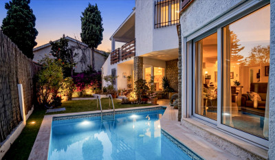 3 Bedroom Detached Villa in Marbella - Image 1