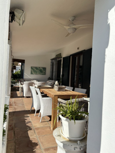 4 Bedroom Detached Villa in New Golden Mile - Image 5