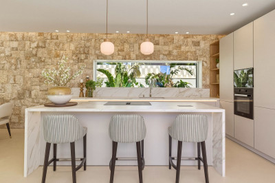 5 Bedroom Detached Villa in Puerto Banús - Image 3