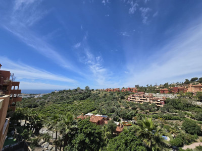 2 Bedroom Penthouse in Reserva de Marbella - Image 1
