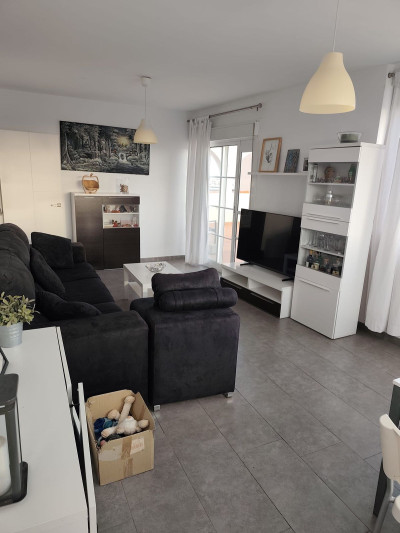 2 Bedroom Penthouse in Estepona - Image 3