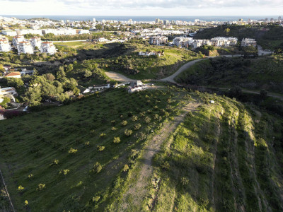 Residential Plot in Mijas - Image 3