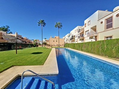 3 Bedroom Townhouse in Estepona - Image 2