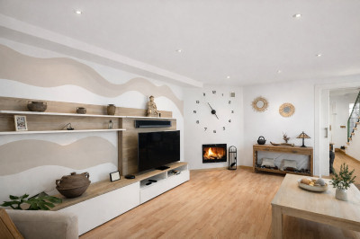 3 Bedroom Townhouse in Estepona - Image 3