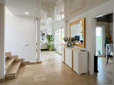 6 Bedroom Detached Villa in Riviera del Sol - Image 5