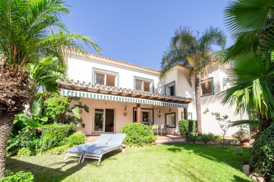 4 Bedroom Detached Villa in Marbesa - Image 1