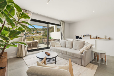 3 Bedroom Semi-Detached House in Riviera del Sol - Image 4
