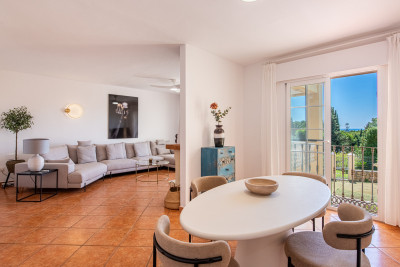 5 Bedroom Detached Villa in Estepona - Image 5
