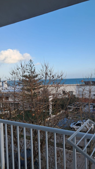 3 Bedroom Middle Floor Apartment in Torreguadiaro - Image 4