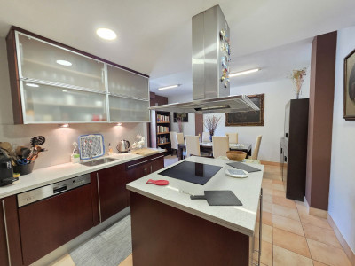 4 Bedroom Penthouse Duplex in Sierra Blanca - Image 3