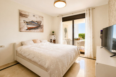 2 Bedroom Ground Floor Apartment in Casares Playa - Image 5