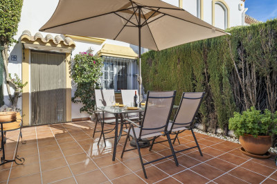 2 Bedroom Townhouse in Bel Air - Image 3