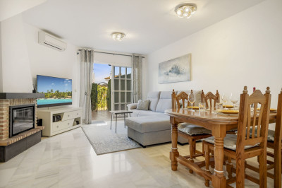2 Bedroom Townhouse in Bel Air - Image 5