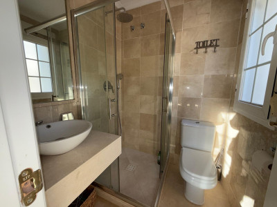 4 Bedroom Penthouse Duplex in Nueva Andalucía - Image 4