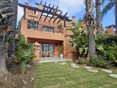 4 Bedroom Townhouse in The Golden Mile - Image 1