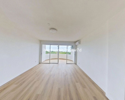 Middle Floor Studio in Marbella - Image 2