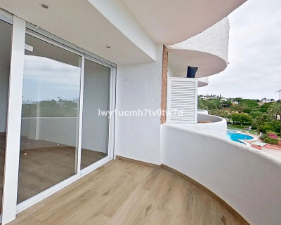 Middle Floor Studio in Marbella - Image 3