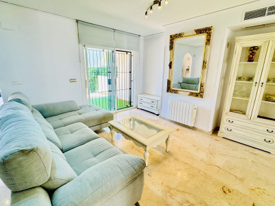 3 Bedroom Townhouse in Costabella - Image 2