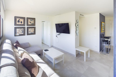 3 Bedroom Penthouse in Nueva Andalucía - Image 4
