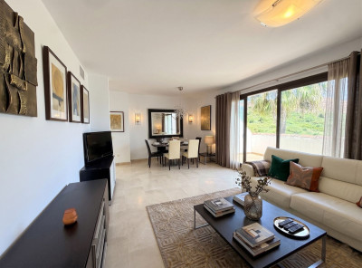 2 Bedroom Penthouse in La Duquesa - Image 3